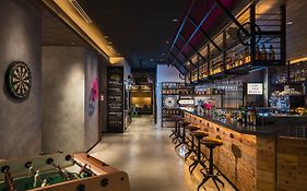 モクシー大阪本町 by マリオット